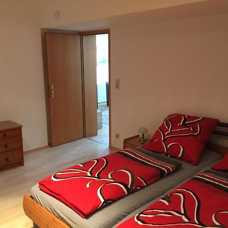 Ferienwohnung Mimi Souterrainwohnung 卡斯特劳恩 外观 照片